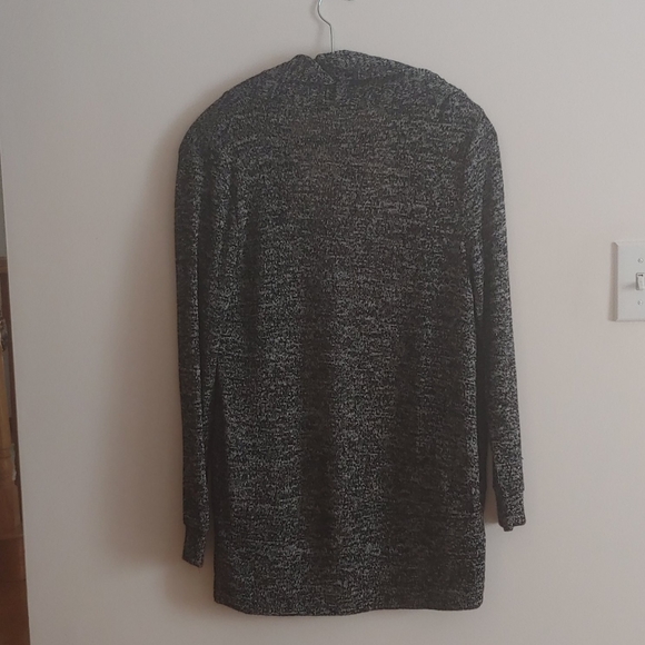 Cocoon Cardigan - Picture 2 of 5